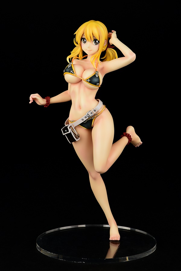 Lucy Heartfilia Swimwear Gravure Style Noir
