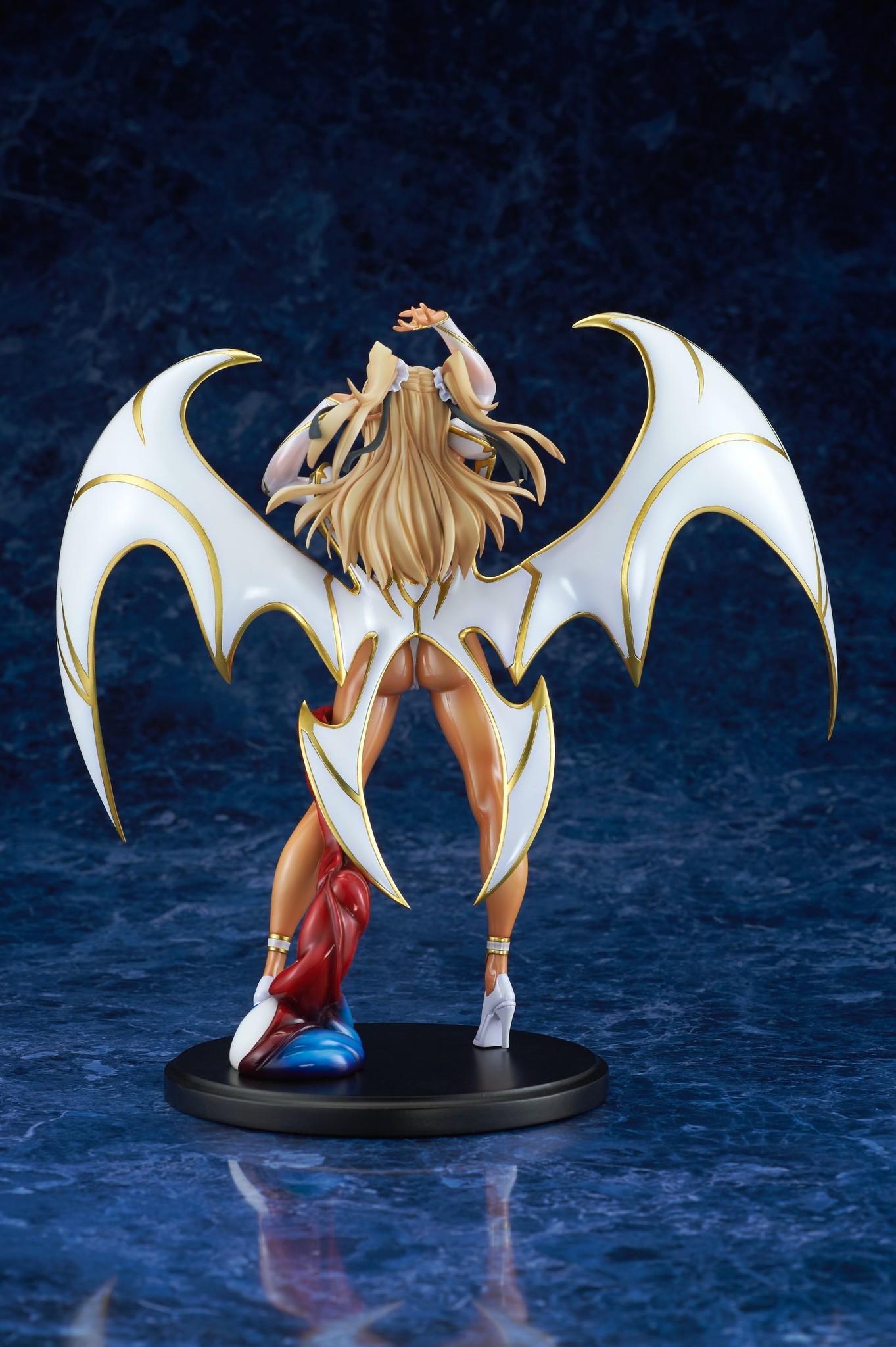 Futaba Lily Ramses Bikyaku Misetsuke ver