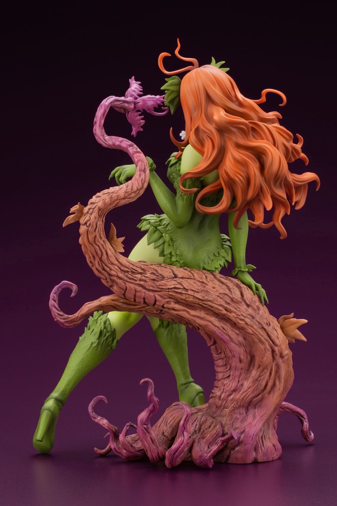 POISON IVY RETURNS LIMITED EDITION