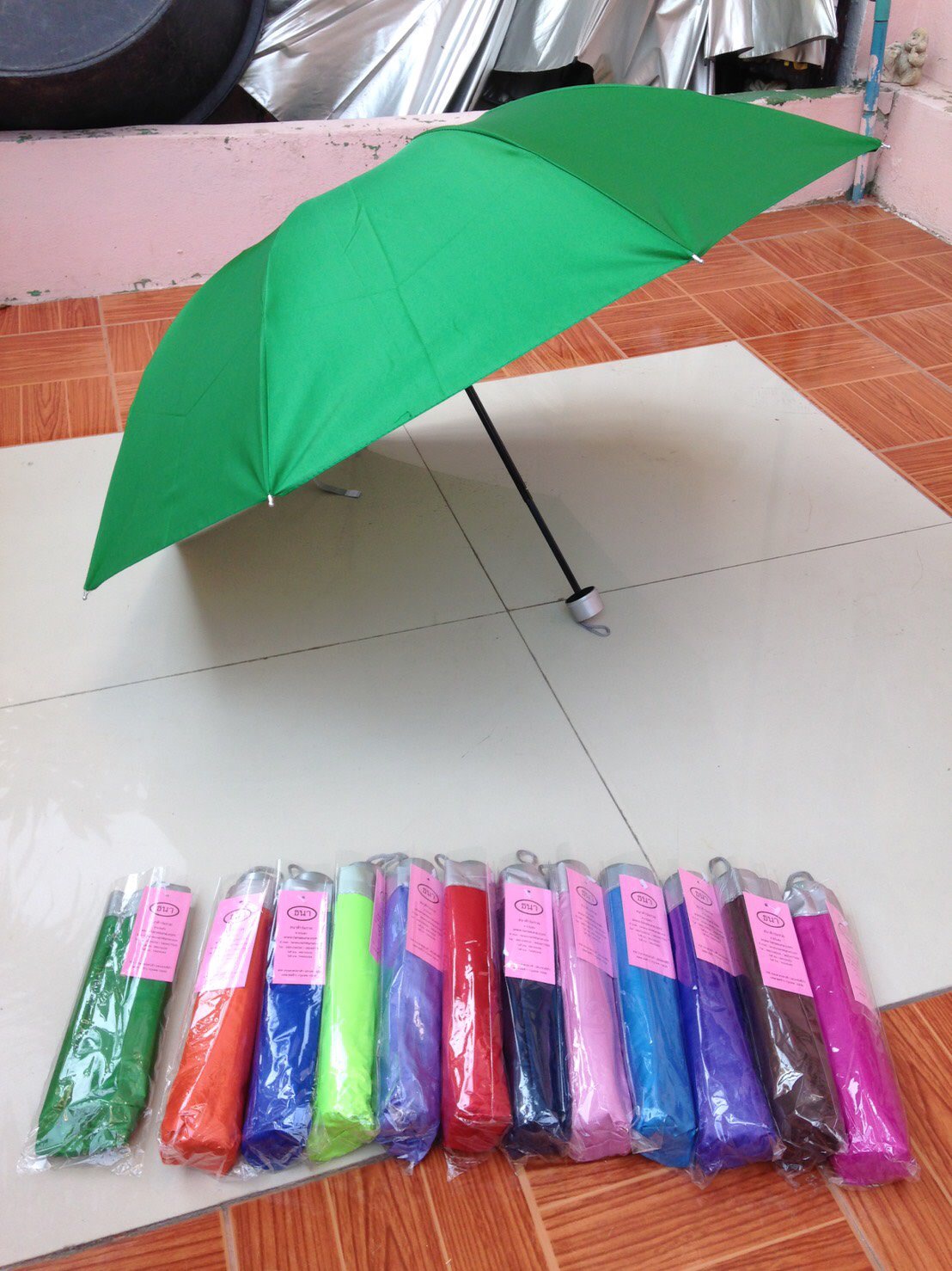 ร่มพับ3ตอนมียูวี8 ก้าน