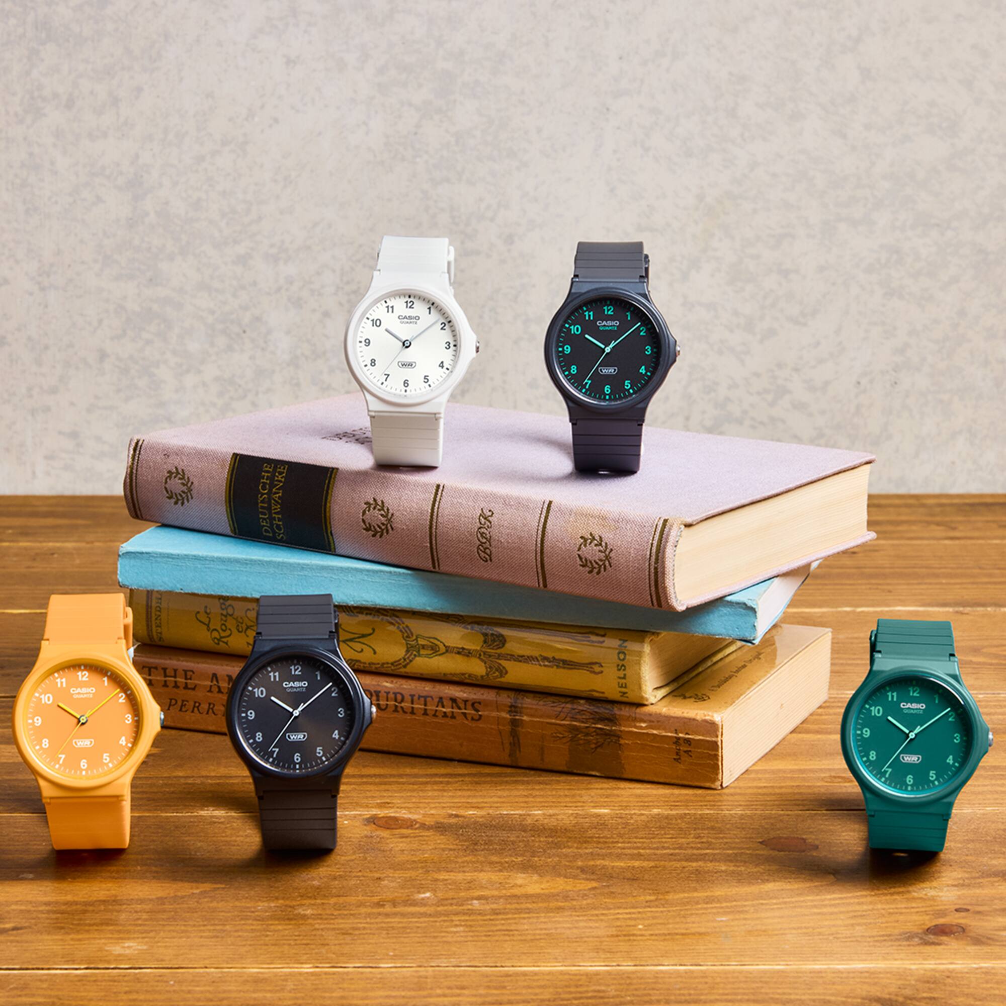 นาฬิกาข้อมือ CASIO รุ่น MQ-24B-8B คาสิโอ