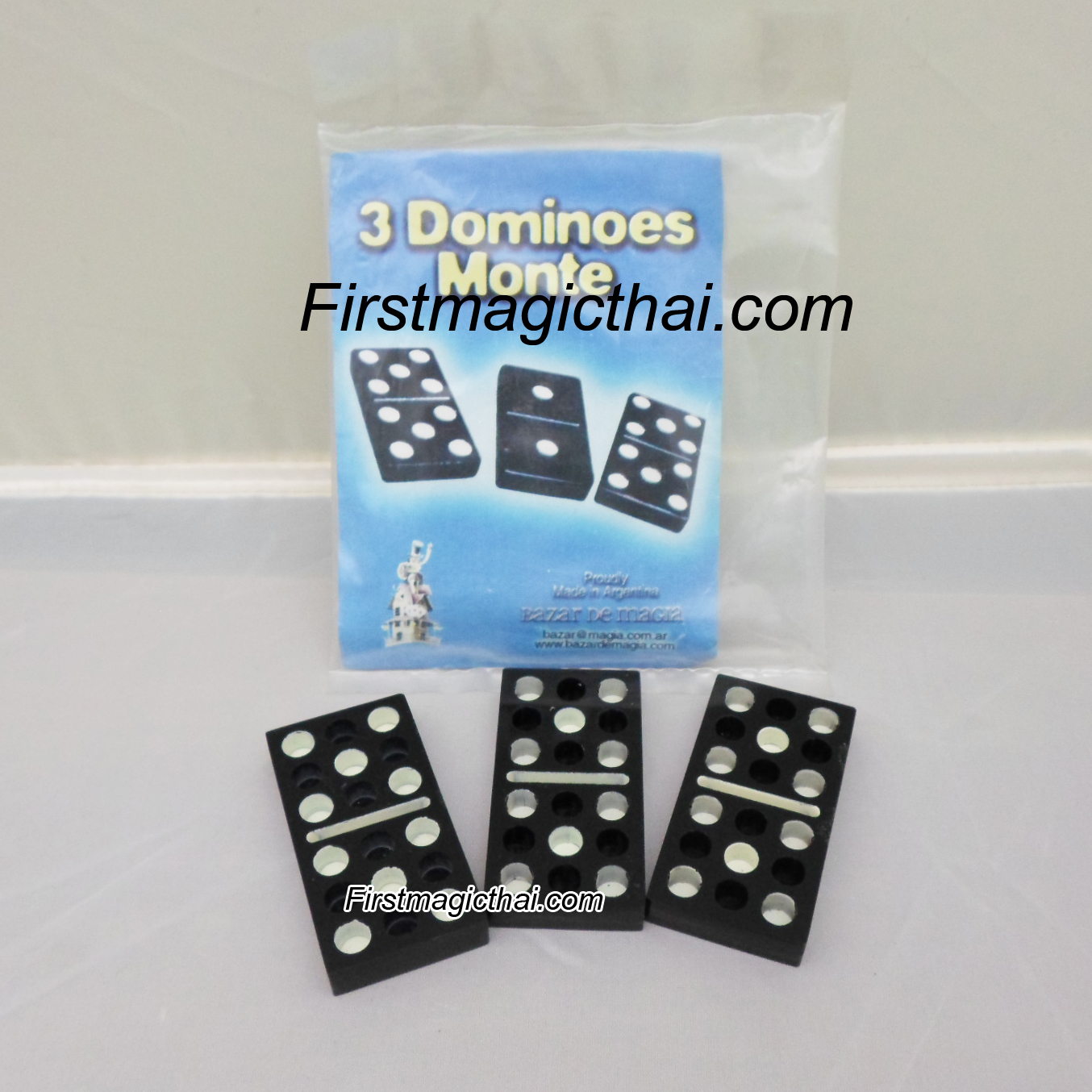 3 Dominoes Monte