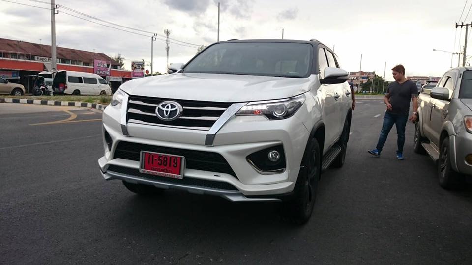 ชุดแต่ง Toyota Fortuner TRD 2015 รุ่น JAP