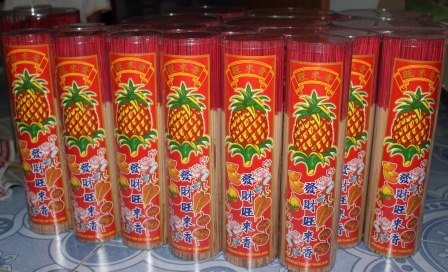 ธูปกระปุกยาว 33cm. 400g. สีธรรมชาติ