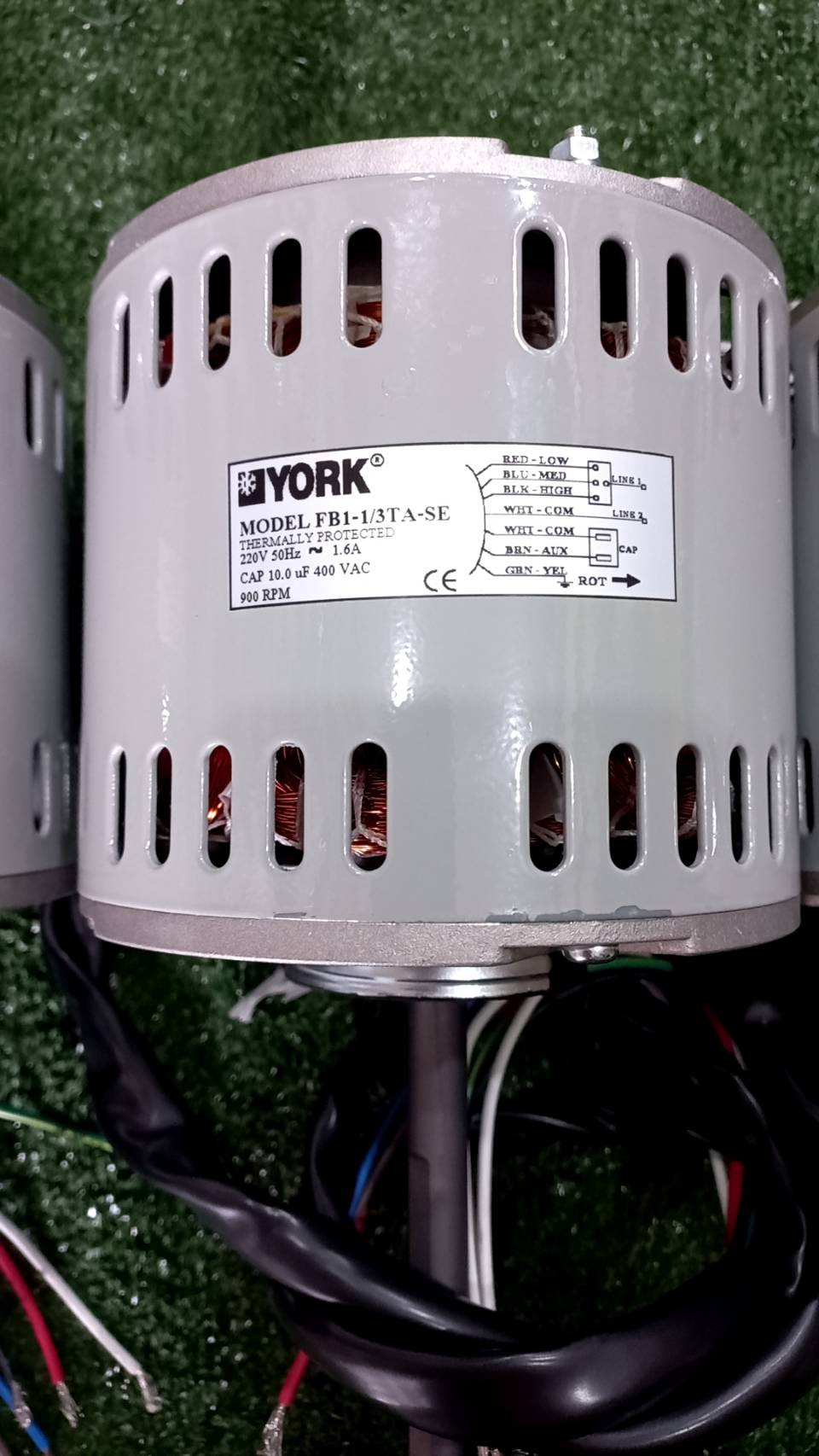 มอเตอร์คอยล์เย็น แอร์ YORK รุ่น FB1-1/3TA