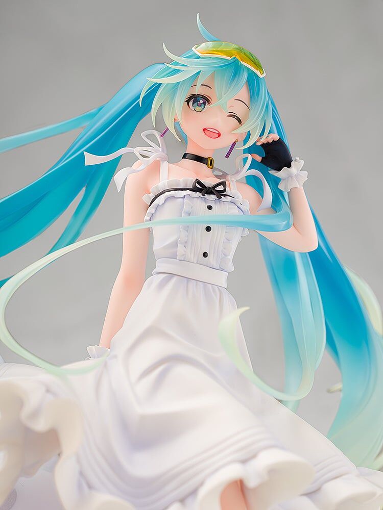 Hatsune Miku 2021 Vacation Style Ver.