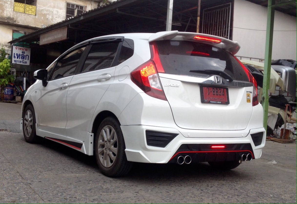 ชุดแต่ง Honda Jazz 2017 By PSD1