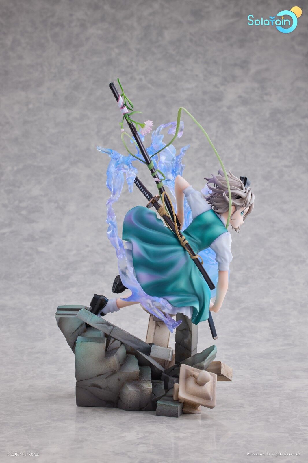 Touhou Project - Konpaku Youmu Half-Human Half-Phantom Gardener Ver.