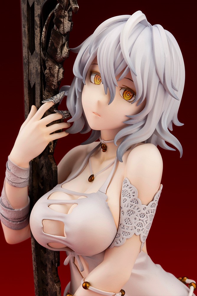 Io cuddling the sword ARTFX J