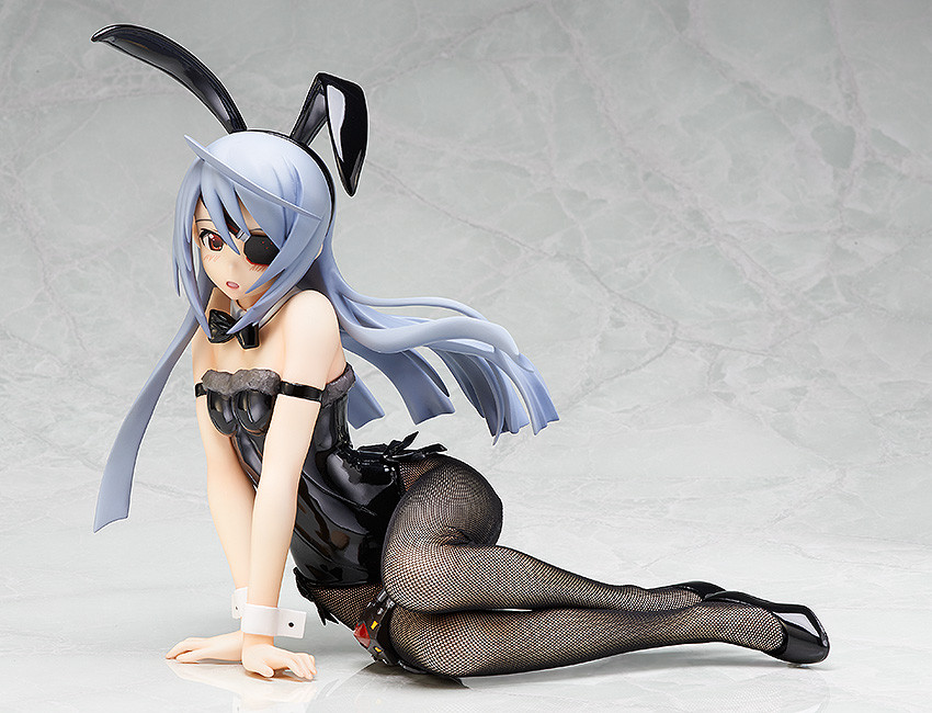Laura Bodewig Bunny ver.