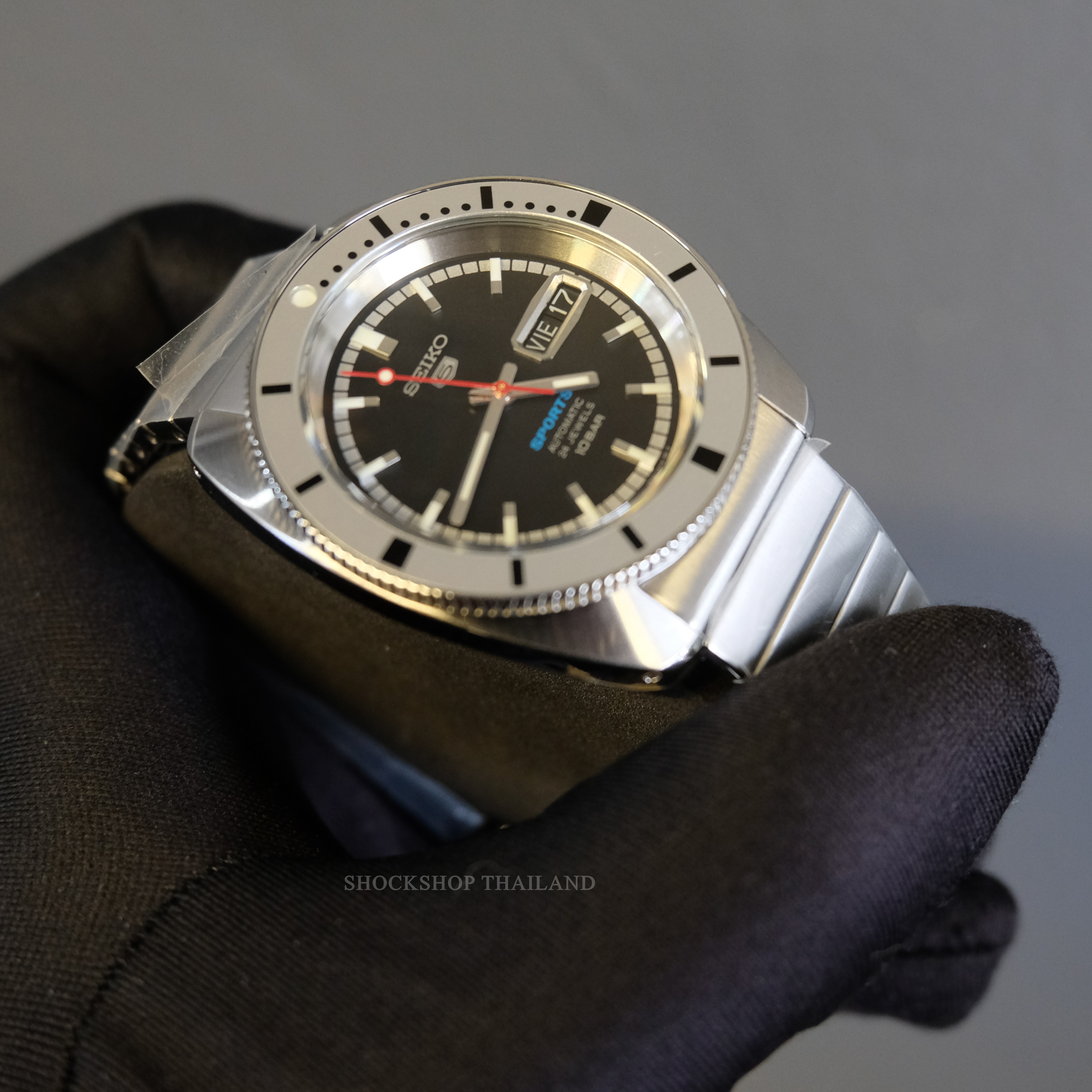 นาฬิกาผู้ชาย SEIKO 5 Sports ‘Ash Blue’ 1968 Limited Edition รุ่น SRPL05K ไซโก