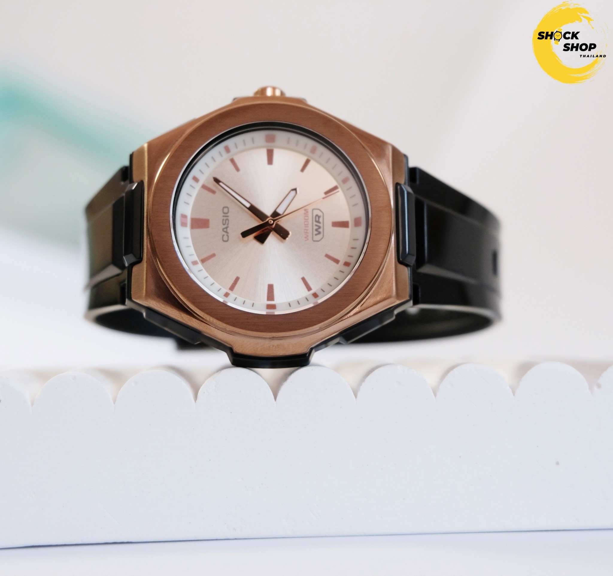 นาฬิกาผู้หญิง Casio รุ่น LWA-300HRG-5EV คาสิโอ