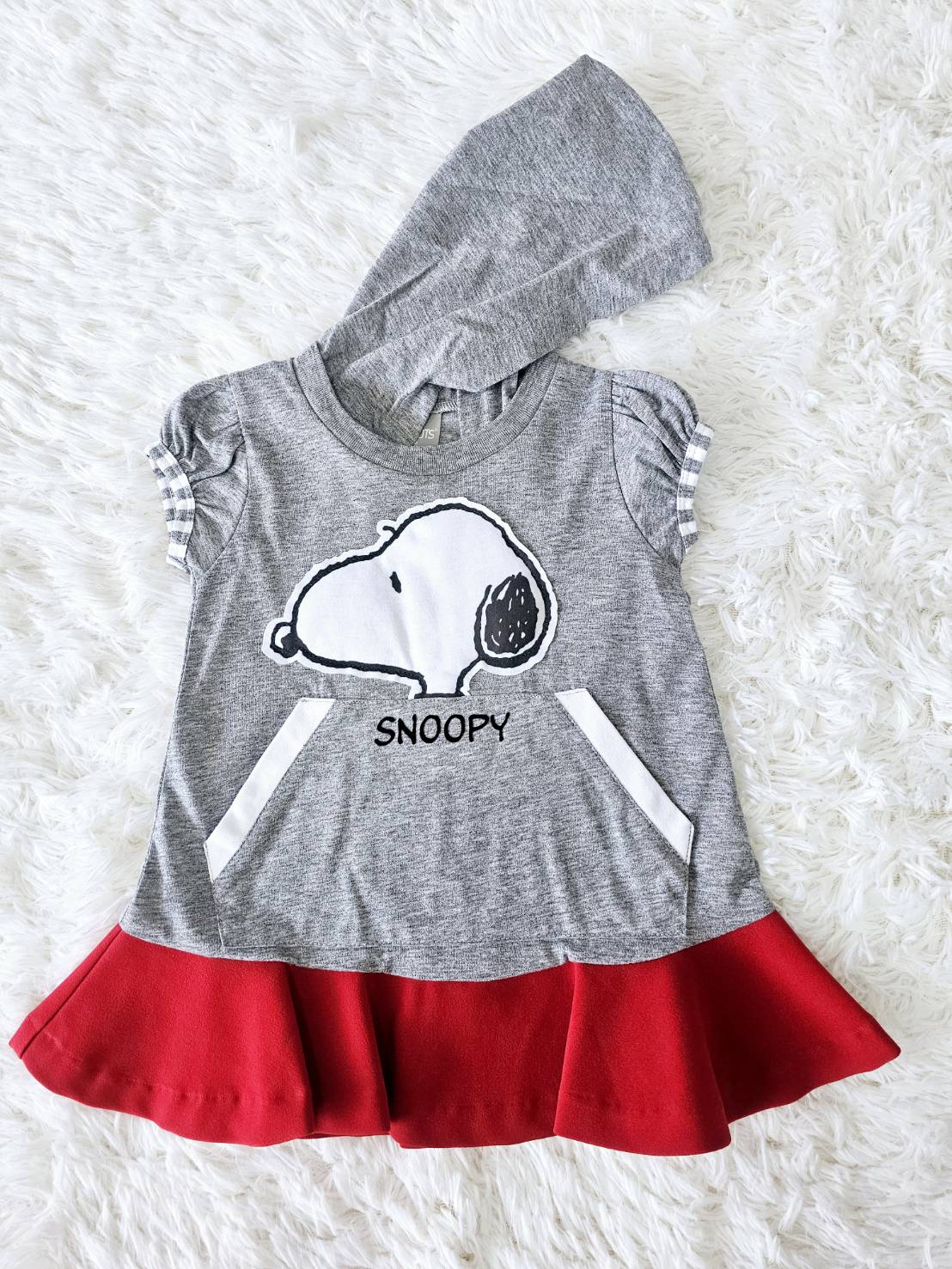 เดรส Snoopy มีฮู้ด Peanuts ไซส์ 24m Laugh by ChaLom มือสอง เหมือนใหม่ ไม่มีตำหนิ
