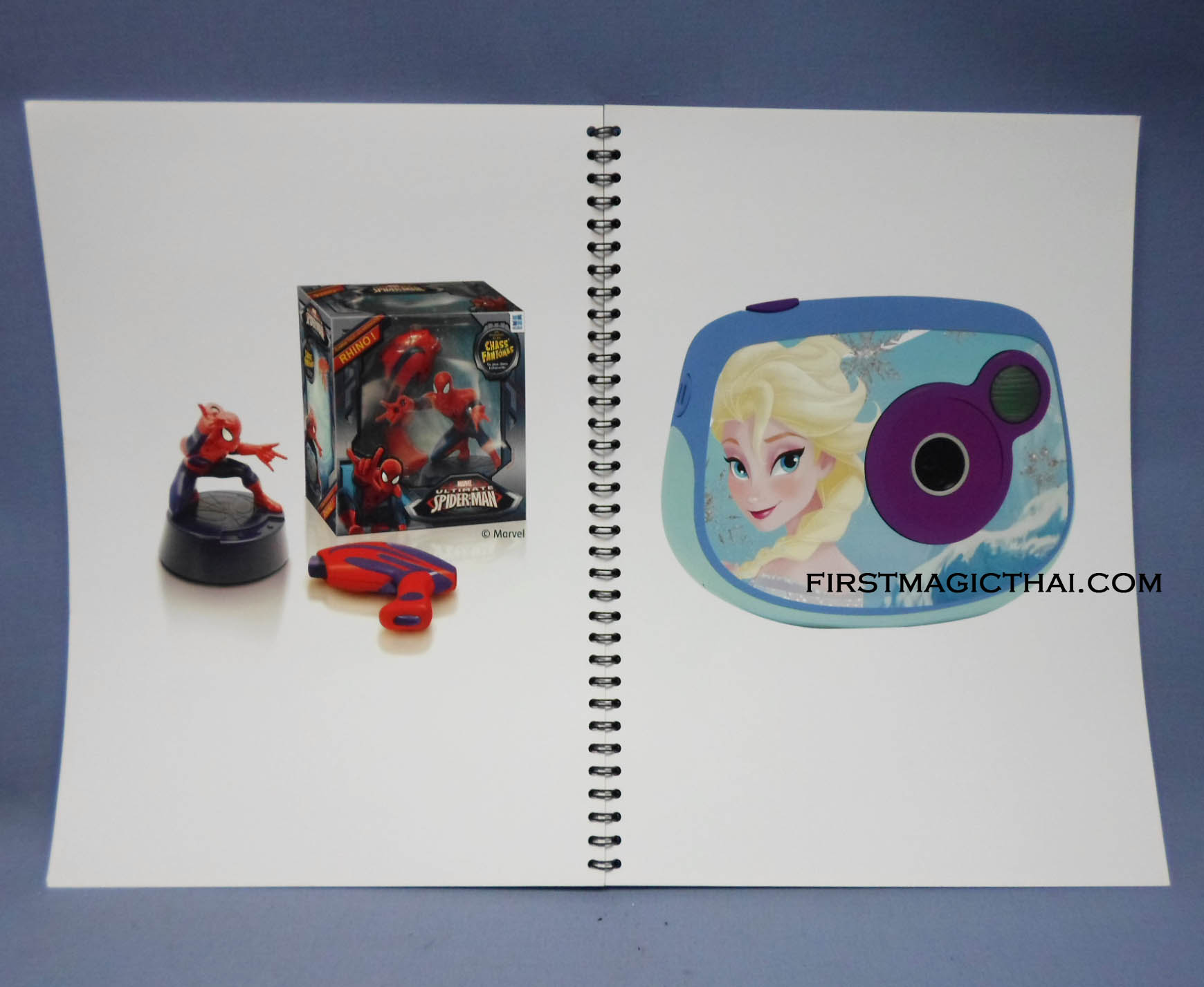 หนังสือเปลี่ยนสี / le catalogue de jouets