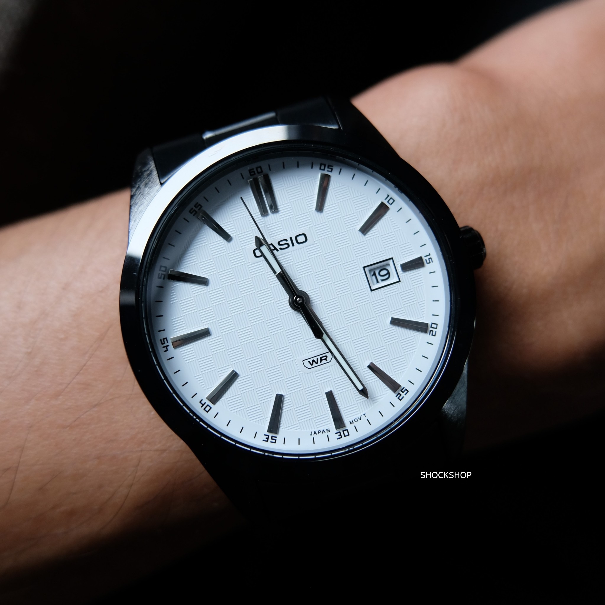 นาฬิกาผู้ชาย Casio รุ่น MTP-VD03B-7A คาสิโอ