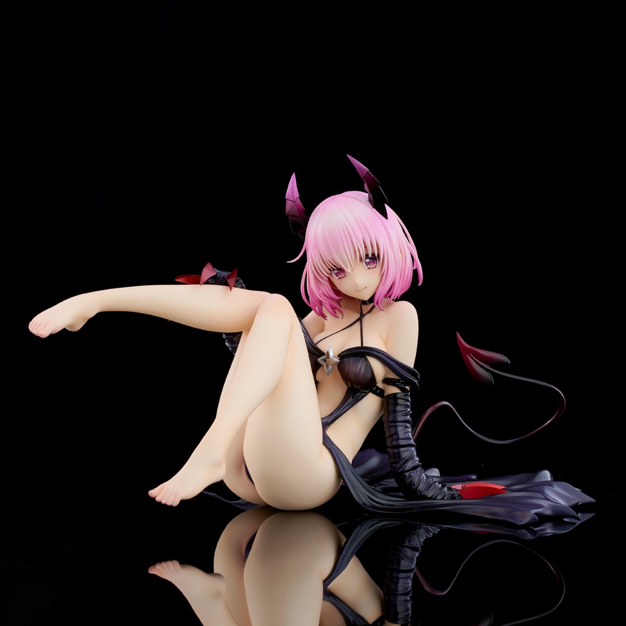 Momo Velia Deviluke Darkness ver. (Resale)