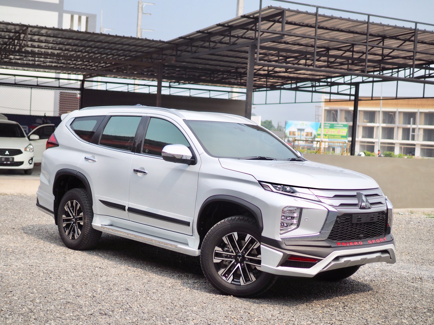 ชุดแต่ง Mitsubishi Pajero Sport 2020 By Freefrom