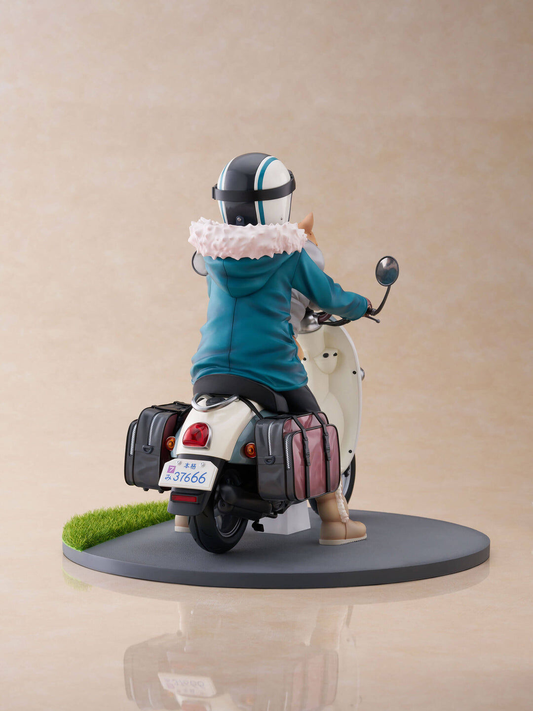 Yurucamp Season 3 - Shima Rin