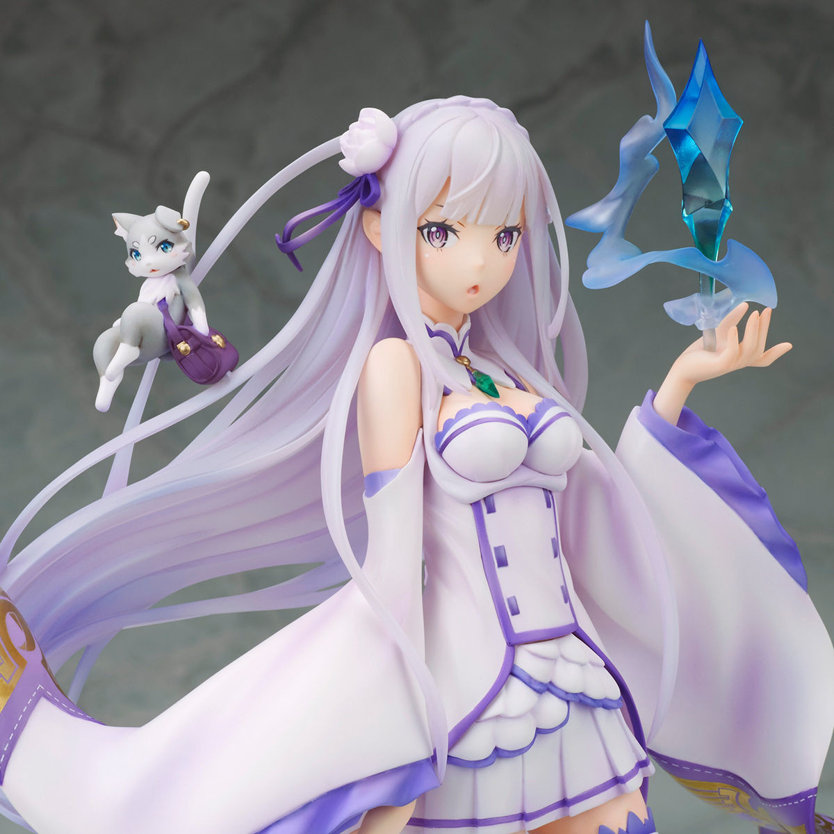 Emilia - Puck