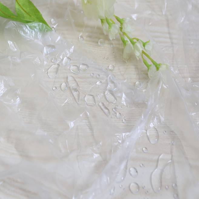 แผ่นพลาสติกปูรองเตียงใช้แล้วทิ้ง