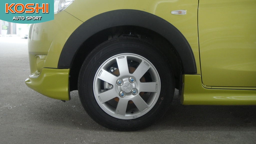 คิ้วล้อหน้า+หลัง(แบบหลบสเกิร์ต) Mitsubishi Mirage 2012 ยี่ห้อ AOS