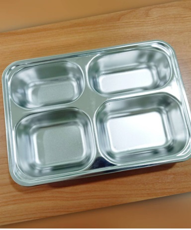 ถาดหลุม ถาดหลุมมีฝา