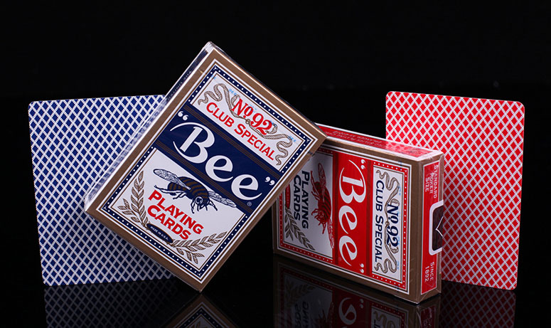 Bee No.92 Premium Club Special Playing Cards (สีแดง/Red)