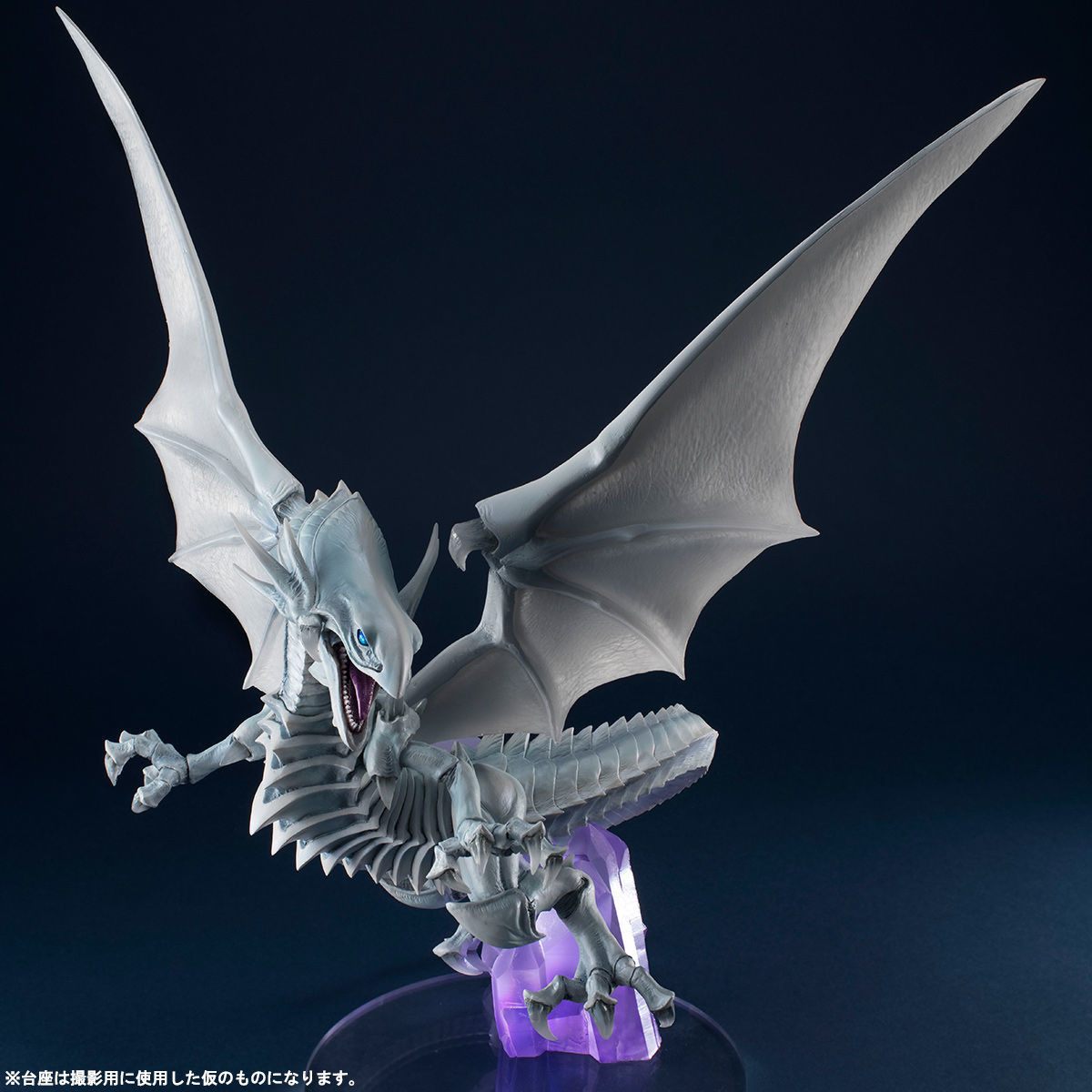 Blue-Eyes White Dragon - Art Works Monsters