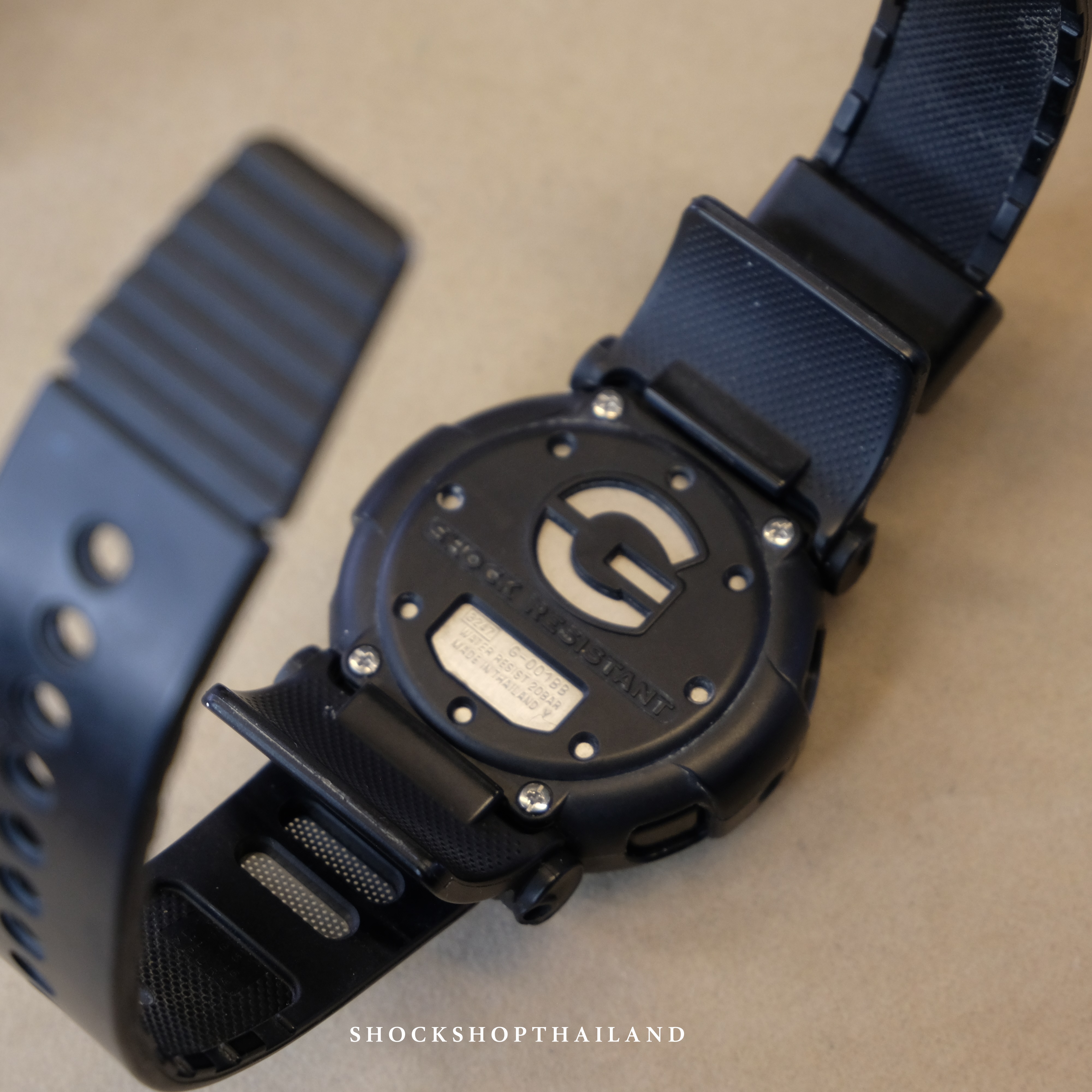 Casio G-Shock นาฬิกาผู้ชาย มือสอง ของแท้ รุ่น G-001BB-1 จีช็อค