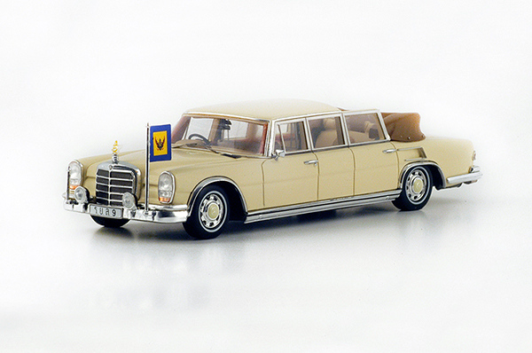 (CLOSE-ORDER) ปิดรับจองแล้วครับ รถในหลวง Mercedes-Benz 600 Pullman Landaulet 1969 King Rama IX of Thailand ราคาเต็ม 5900 บาท (มัดจำ 2500 บาท)