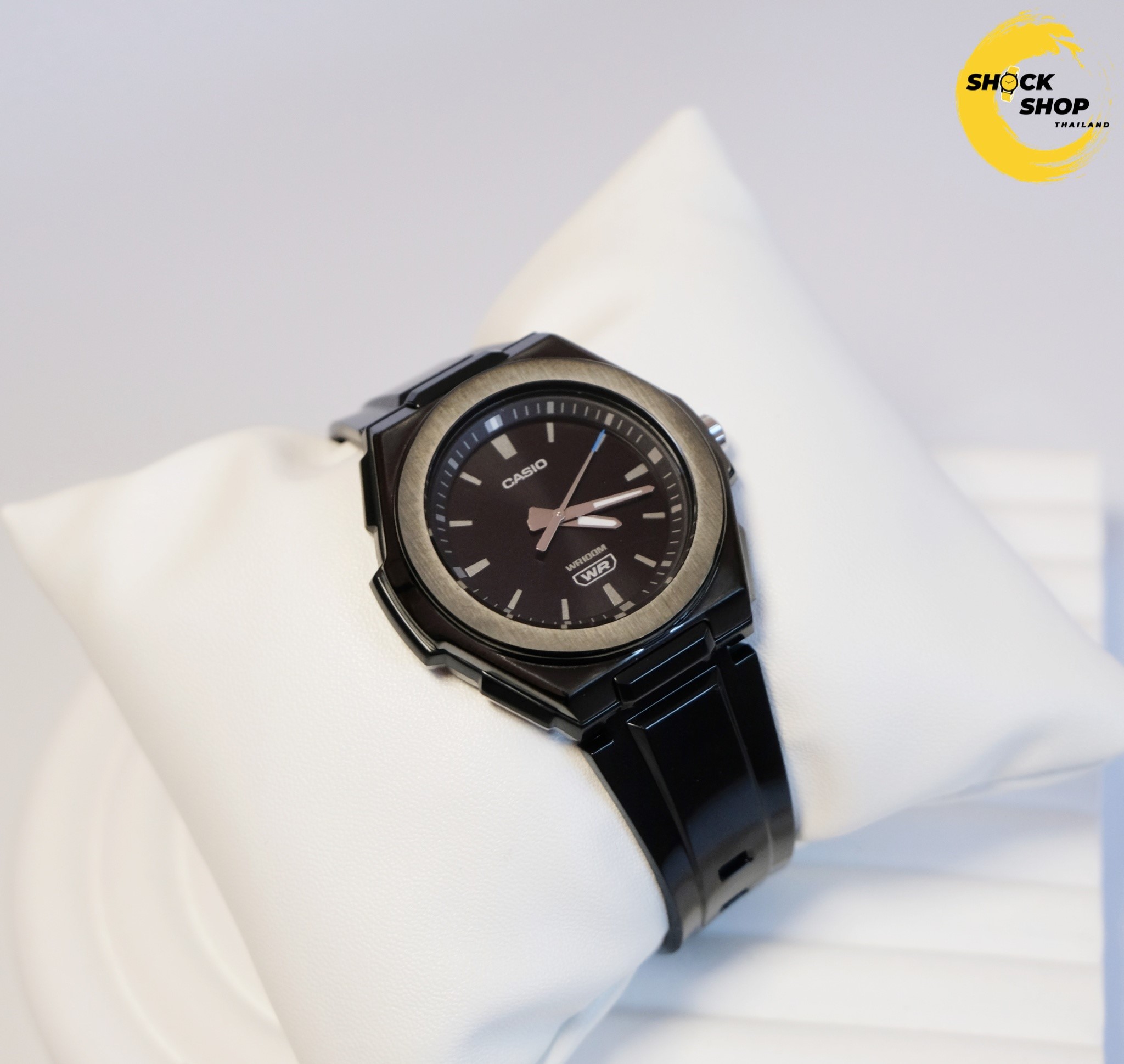 นาฬิกาข้อมือ Casio รุ่น LWA-300HB-1EV คาสิโอ