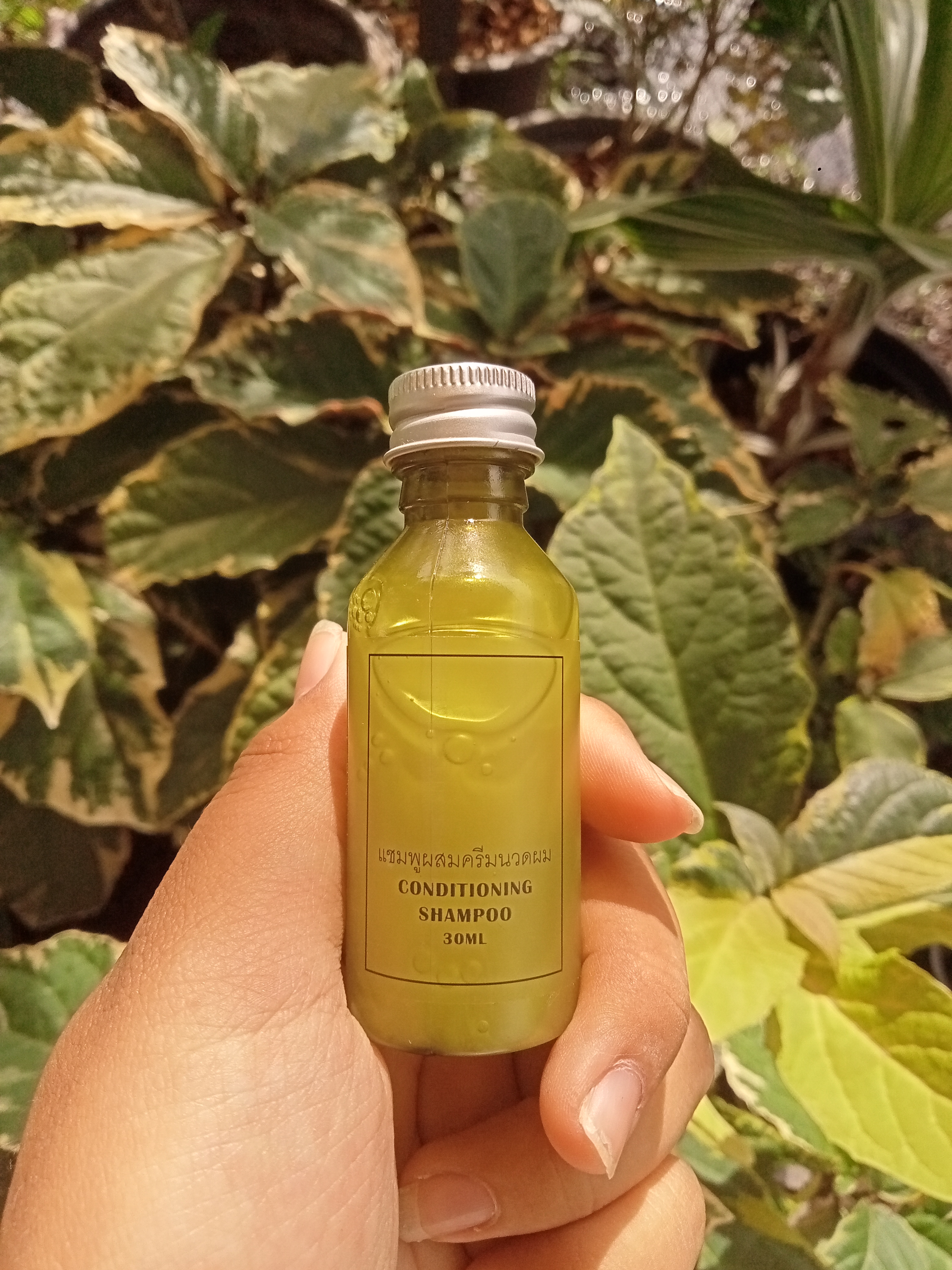 แชมพูผสมครีมนวดผม ขนาด 30มล