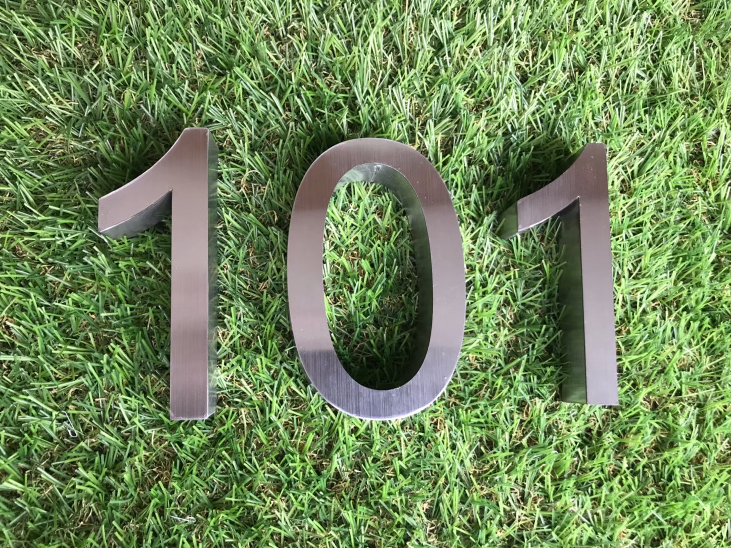 งานป้ายบ้านเลขที่ 101