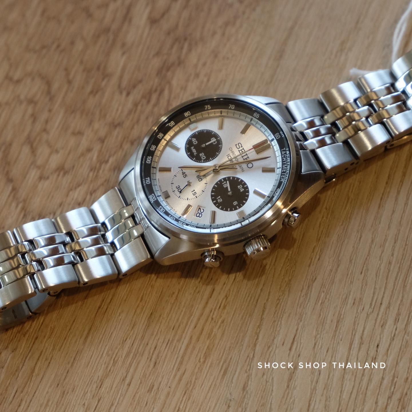 นาฬิกาผู้ชาย SEIKO Quartz Chronograph Racing sports รุ่น SSB425P ไซโก