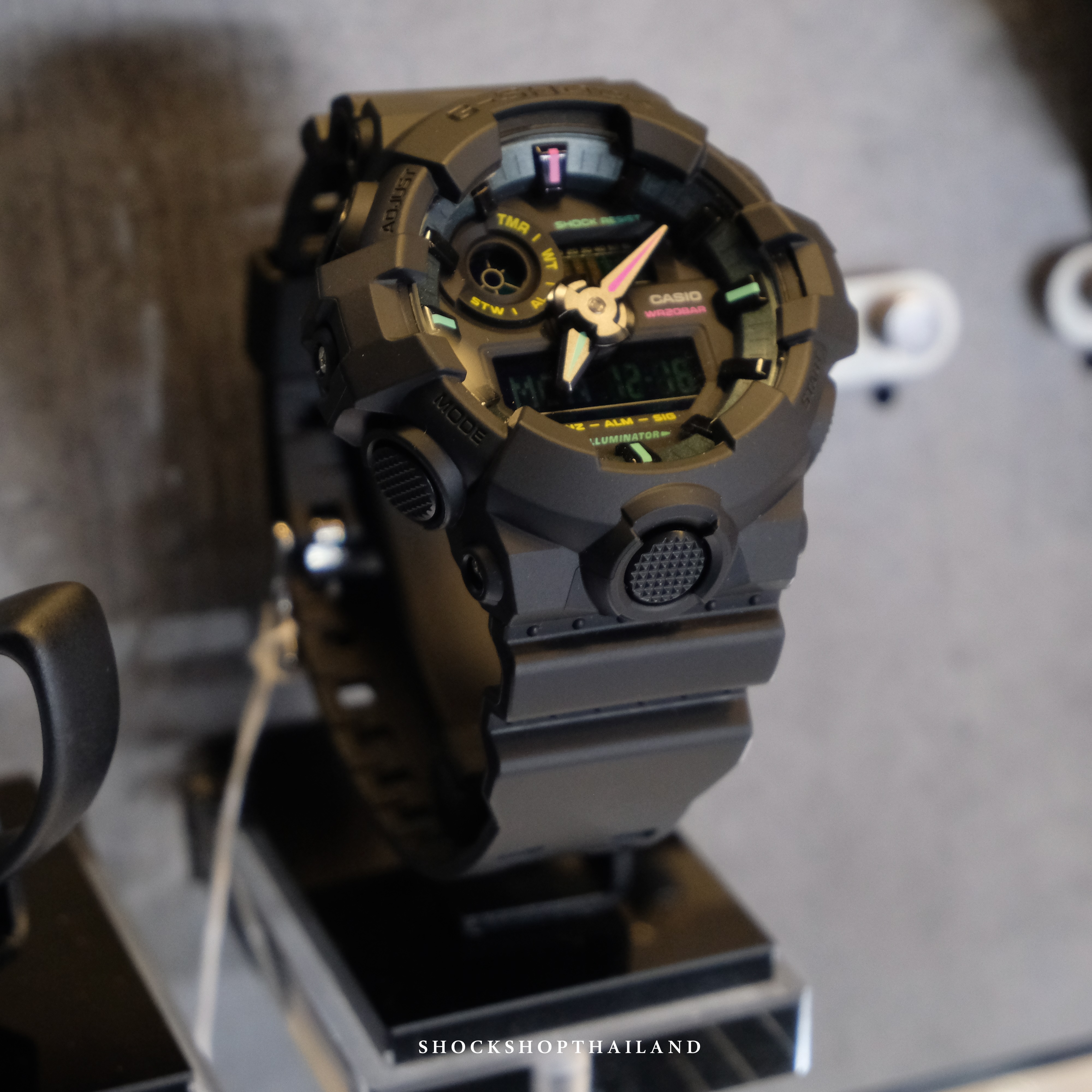 นาฬิกาผู้ชาย G-SHOCK รุ่น GA-700MF-1A ซีรีส์ GA-700 จีช็อค