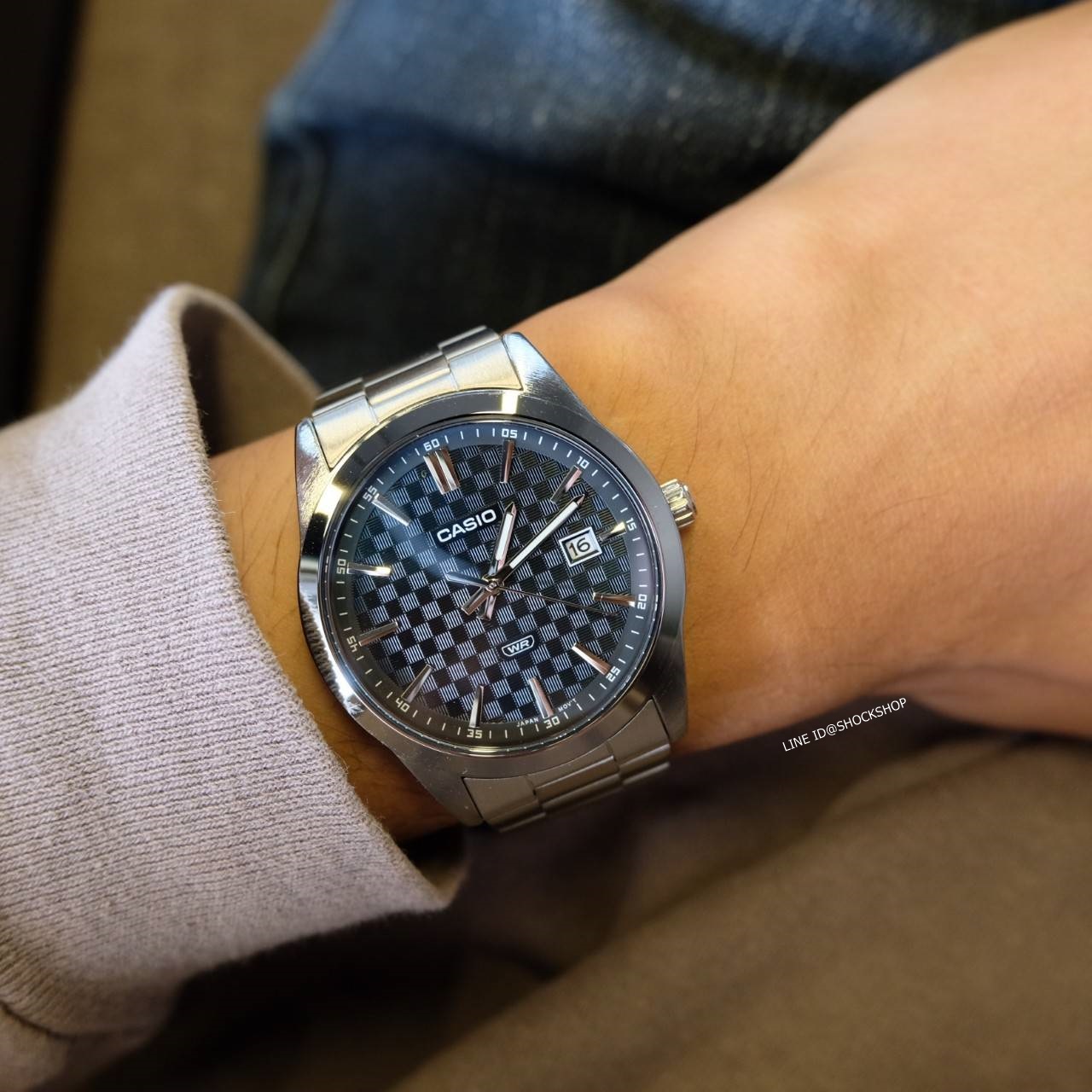 นาฬิกาผู้ชาย Casio รุ่น MTP-VD03D-2A คาสิโอ