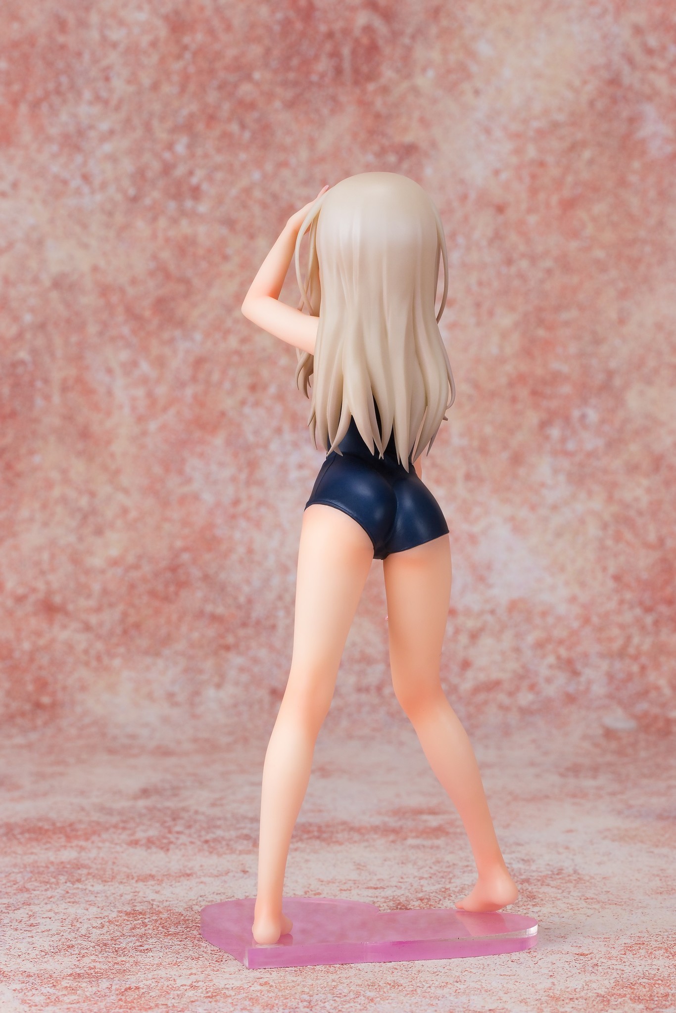 Illyasviel von Einzbern School Mizugi ver