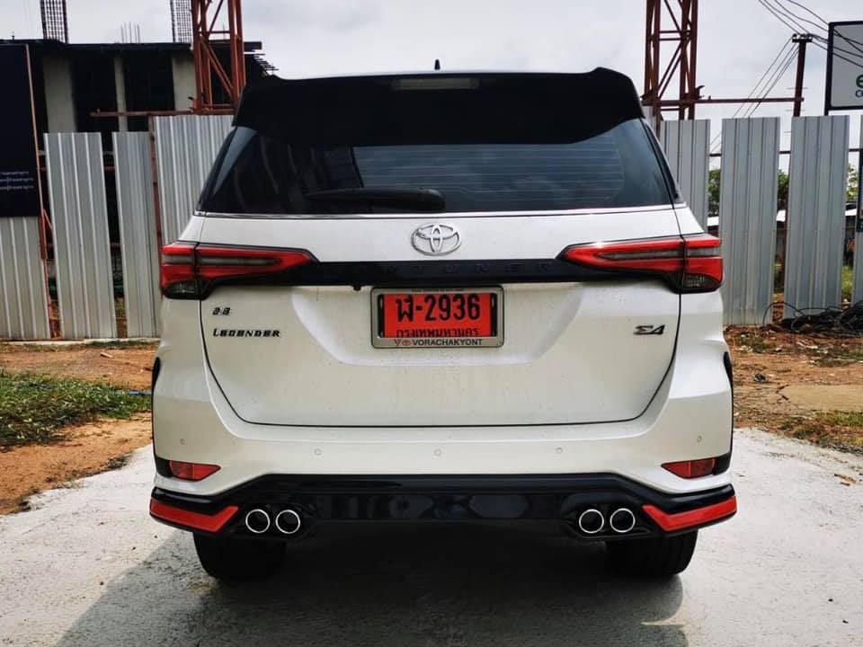 ชุดแต่ง Toyota Fortuner Legender 2020 By Fiar