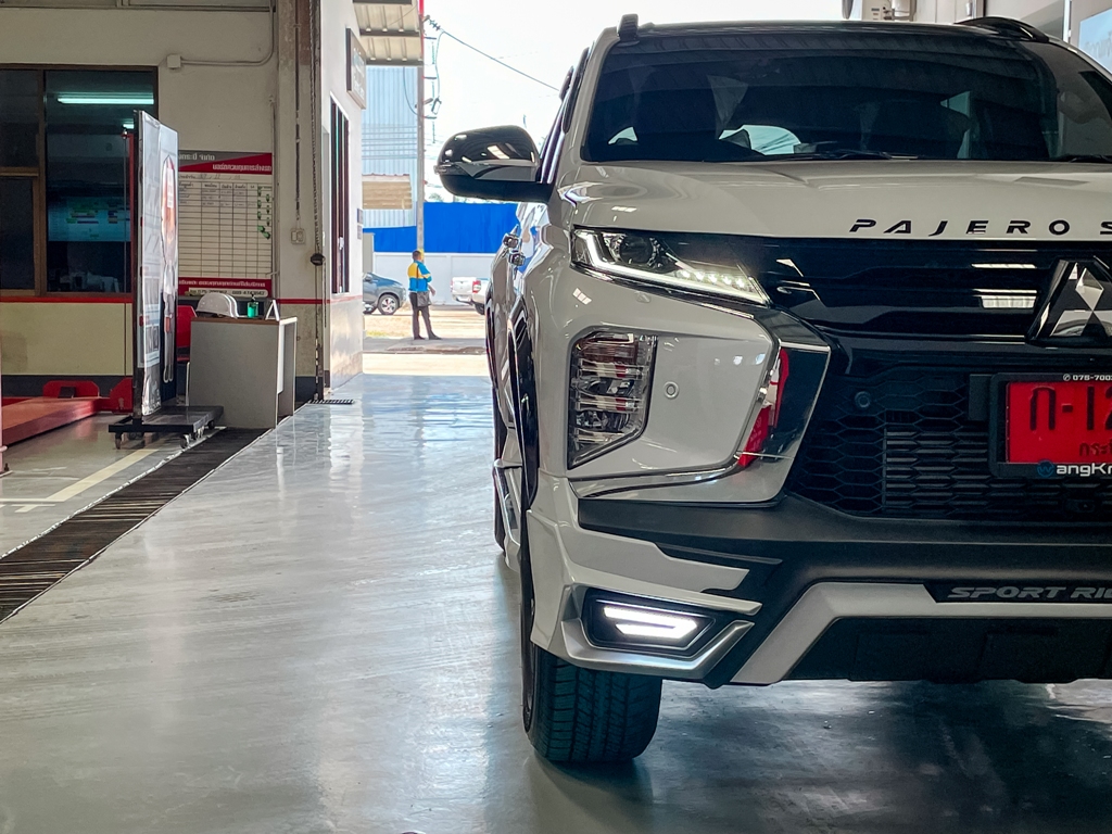ชุดแต่ง Mitsubishi Pajero Sport 2020 By MJ V4