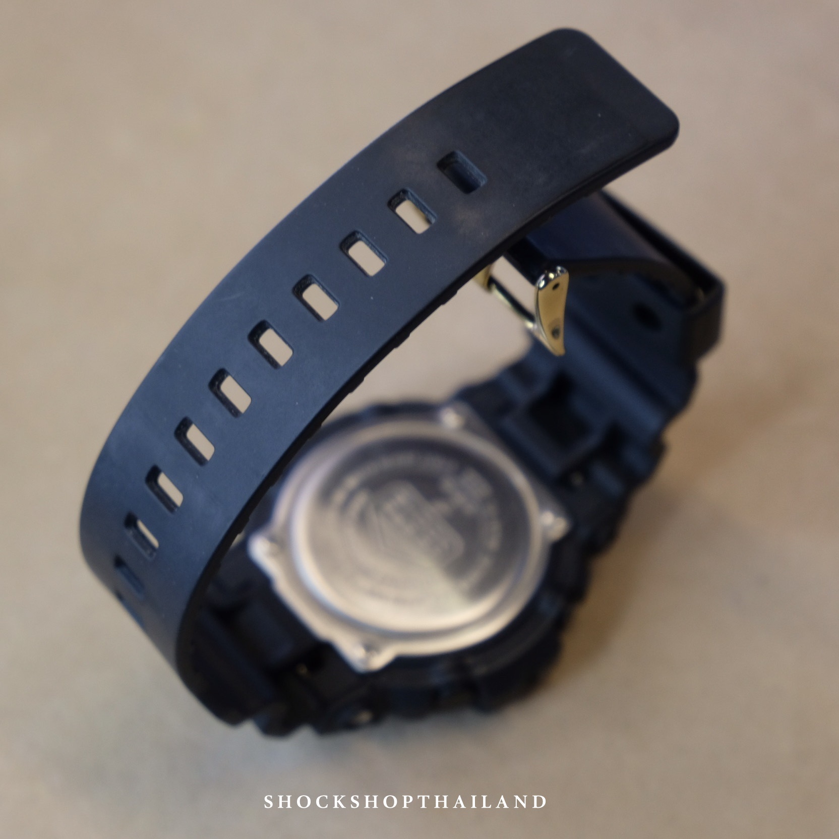 Casio G-Shock นาฬิกาผู้ชาย มือสอง ของแท้ รุ่น GA-810B-1A9 จีช็อค