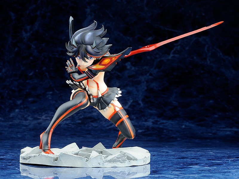 Ryuko Matoi : Kamui Senketsu Ver. (re-run)