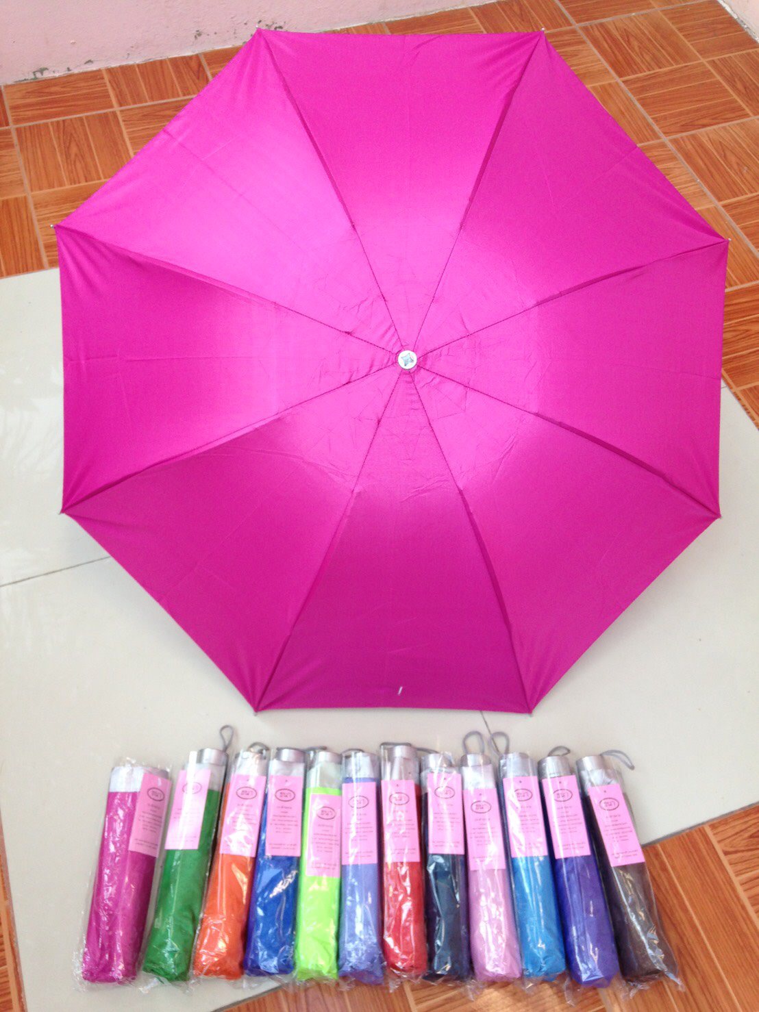 ร่มพับ3ตอนมียูวี8 ก้าน