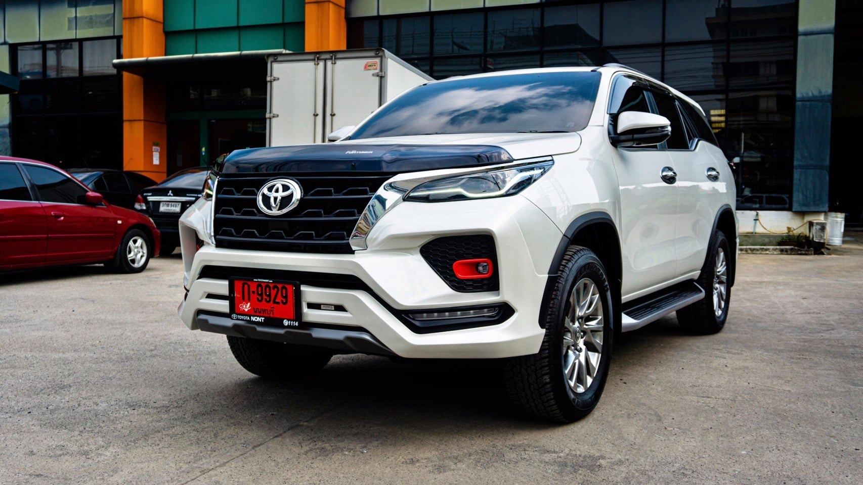 ชุดแต่ง Toyota Fortuner 2020 By RBS