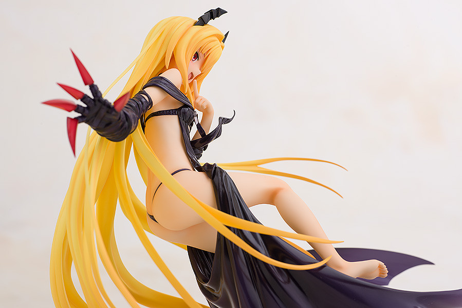 Golden Darkness -Trance of Darkness 1/8 AQUAMARINE