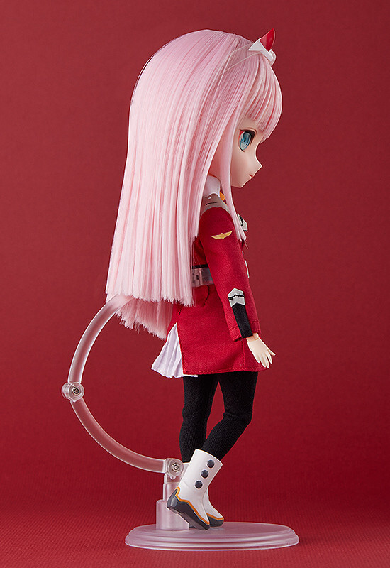 Zero Two Harmonia Humming