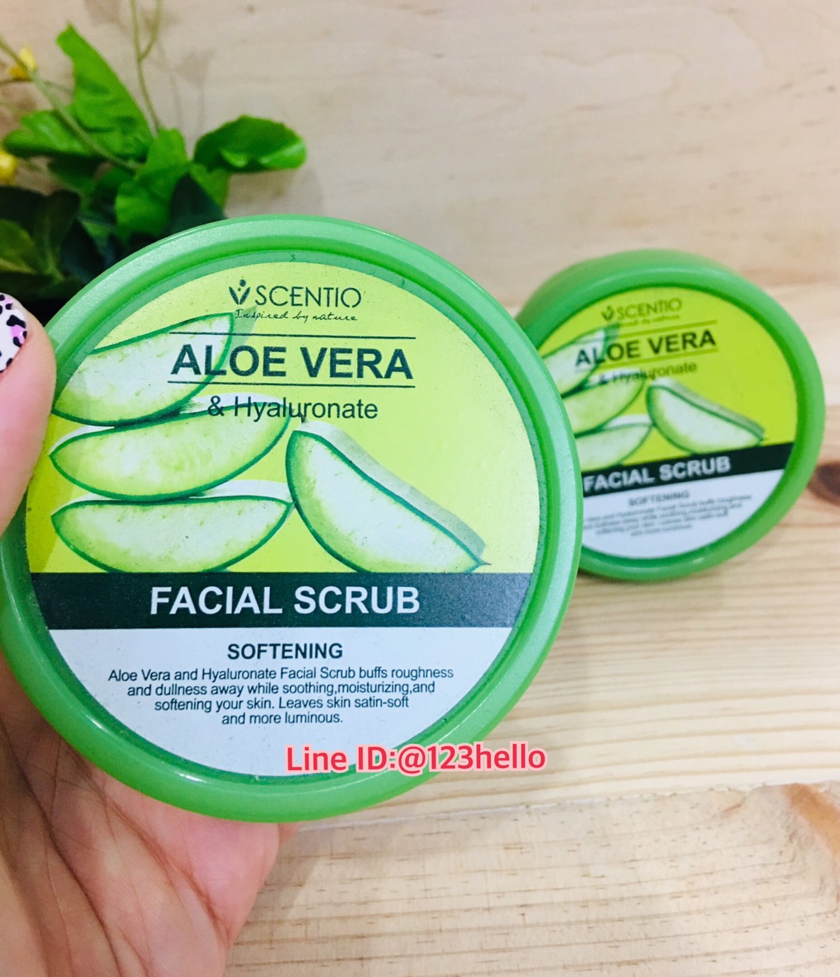 SCENTIO ALOE VERA & Hyaluronate FACIAL SCRUB เซนทิโอ อโลเวร่า แอนด์ ไฮยาลูโรเนต เฟเชียล สครับ 100 มล.