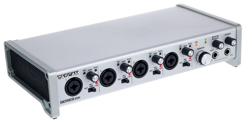 Tascam Series 208i
