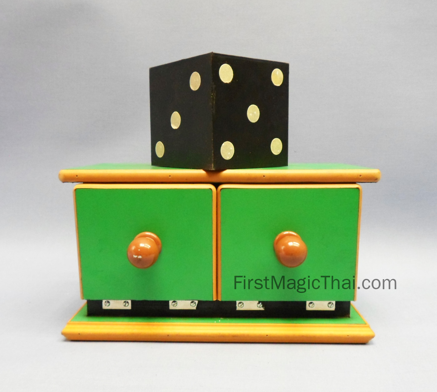 เต๋าย้ายที่ (Die Box)