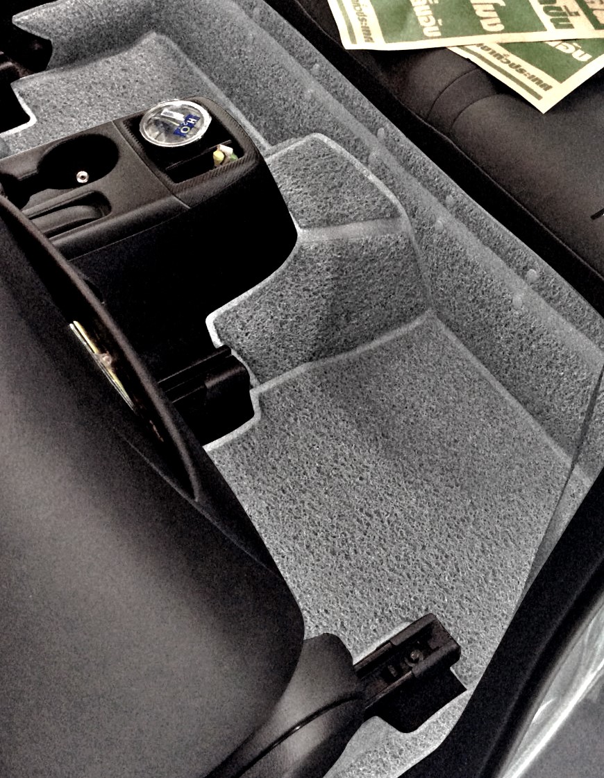 Ei Product พรมปูพื้นรถยนต์เข้ารูป Mazda2 2019 Skyactiv