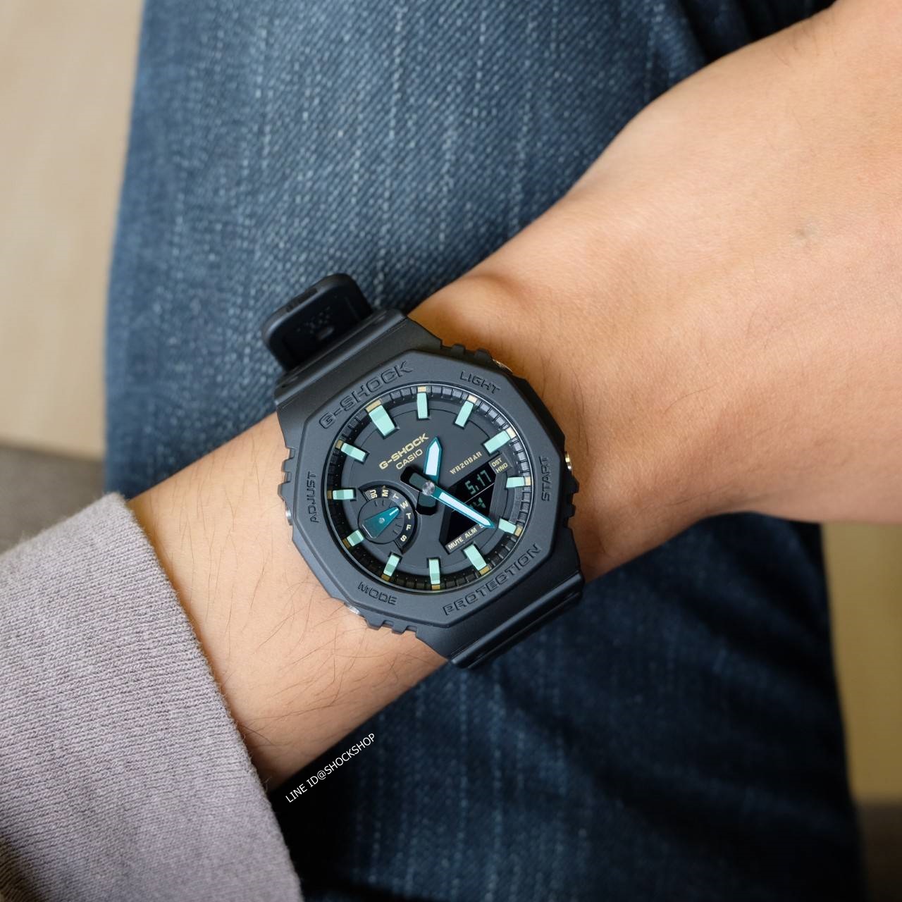 นาฬิกาผู้ชาย G-SHOCK รุ่น GA-2100RC-1A ซีรีส์ 2100 จีช็อค